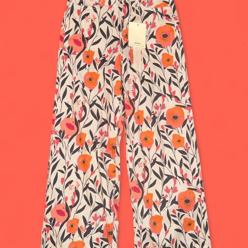 Oneso Wide Leg Floral Pants Women's Size 27 NWT High Rise Statement Print